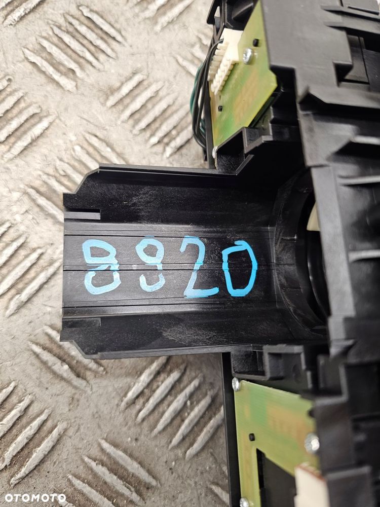 przełącznik zespolony pająk manetki 8v0953521 audi a3 8v - 3