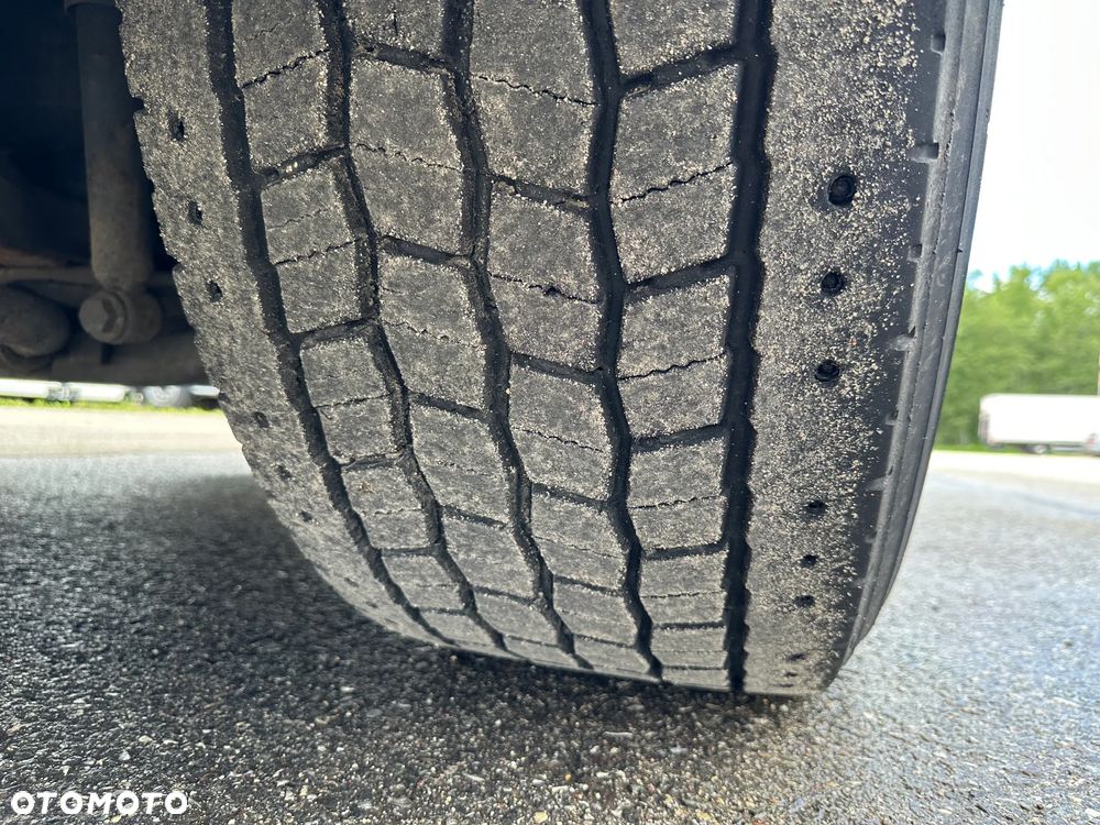 Scania P370 6X2*4 EURO6 + TERMO KING - 10