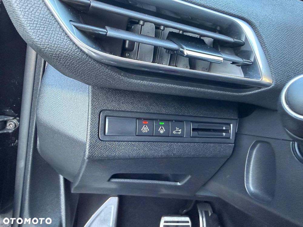 Peugeot 5008 PureTech 130 EAT8 Stop & Start GT - 20