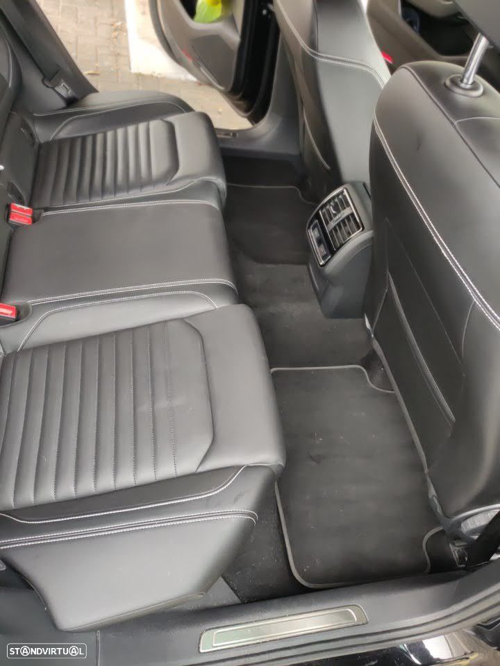 VW Passat Variant - 10