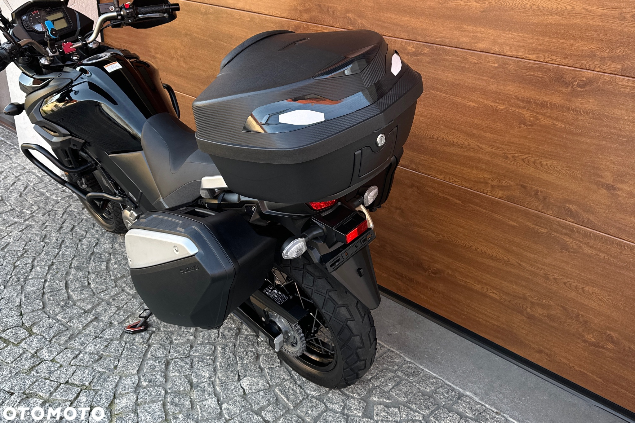 Suzuki DL - 32