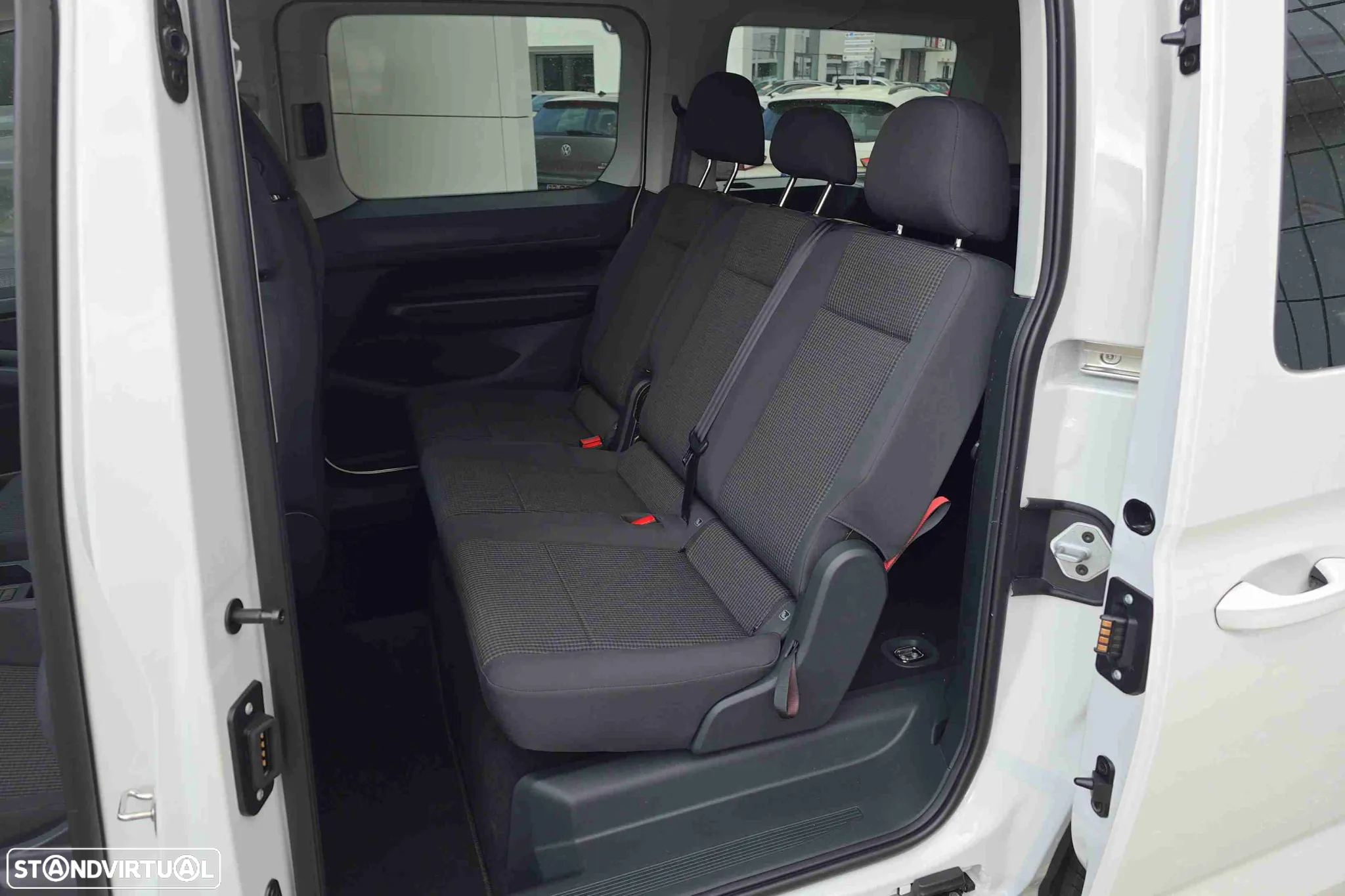 VW Caddy Maxi 25 2.0 TDI - 20