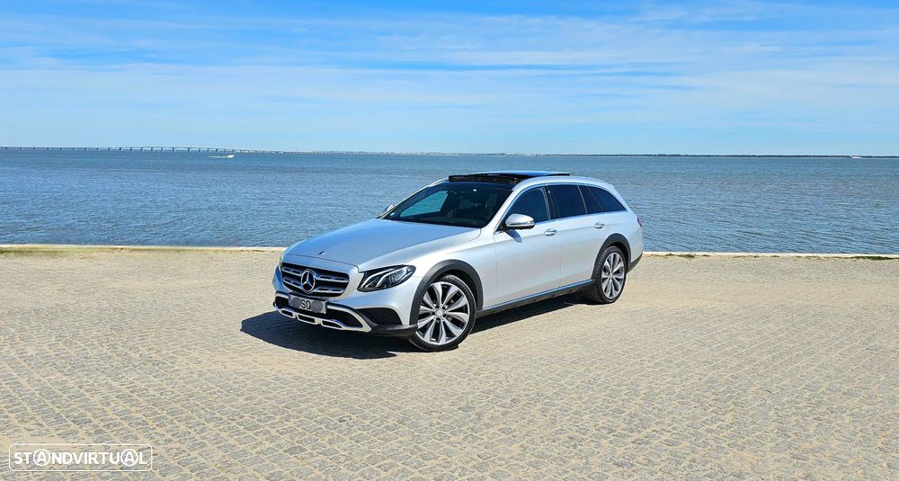 Mercedes-Benz E 220 d 4-Matic All Terrain Avantgarde + - 23