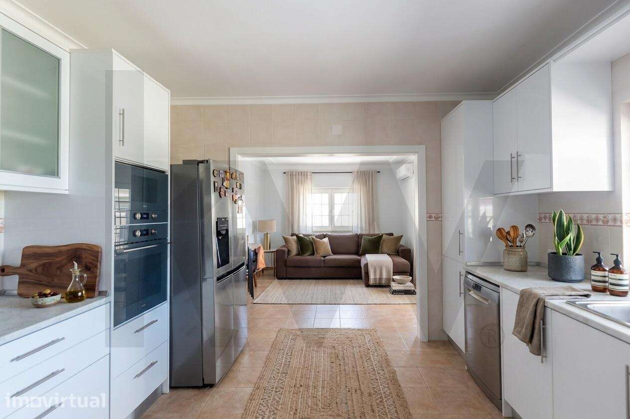 Moradia Isolada T6 com Terreno de 1.490 m2 | Quinta da Coutada - Grande imagem: 4/26
