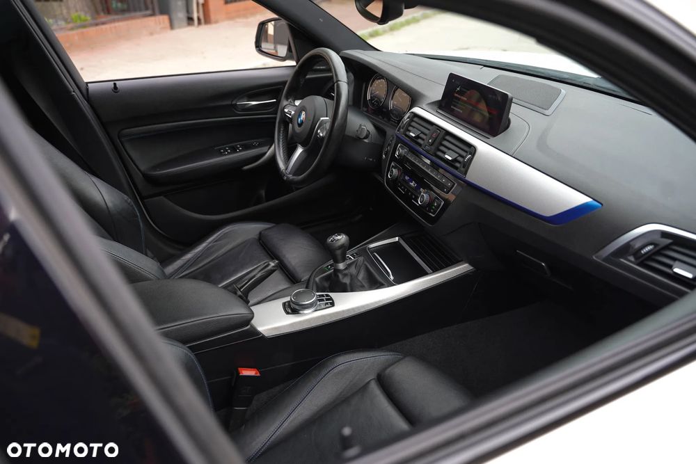 BMW Seria 1 120d Edition M Sport Shadow - 17
