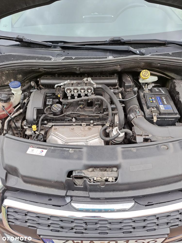 Peugeot 208 1.4 VTi Allure - 9