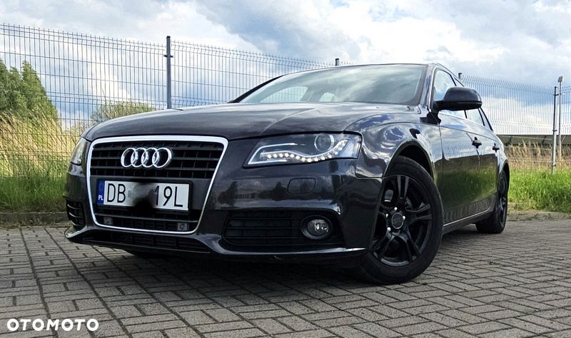 Audi A4 Avant 2.0 TDI - 8
