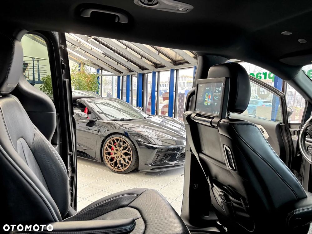 Chrysler Pacifica - 19