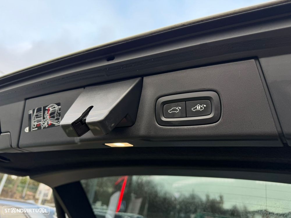 Volvo V90 2.0 T8 PHEV Inscription AWD - 55