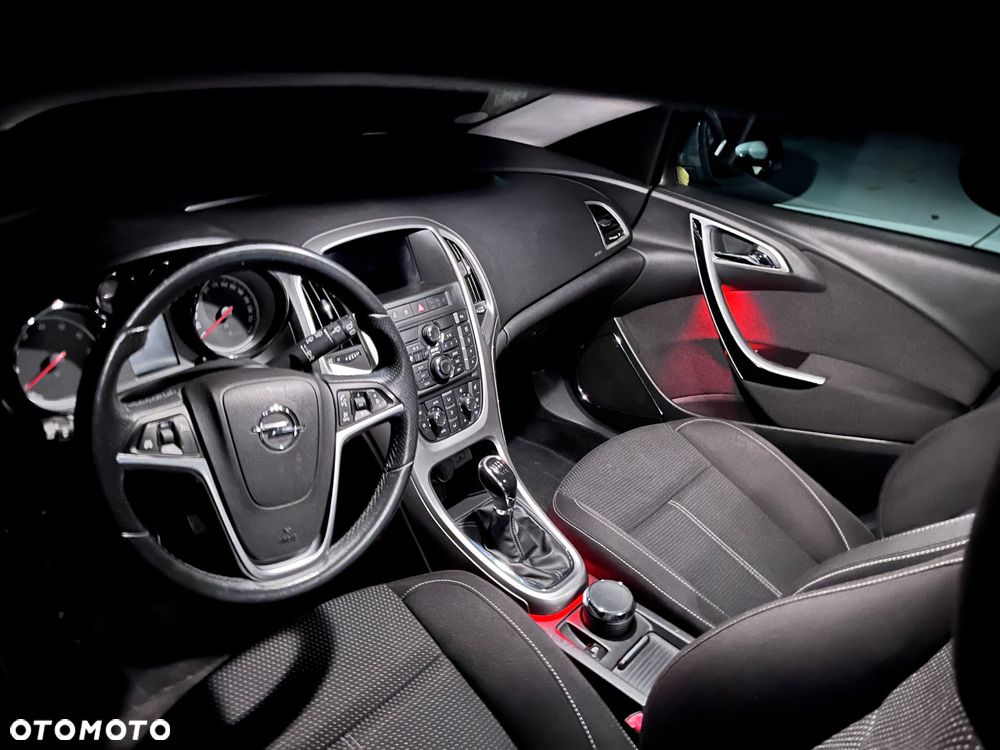 Opel Astra - 13