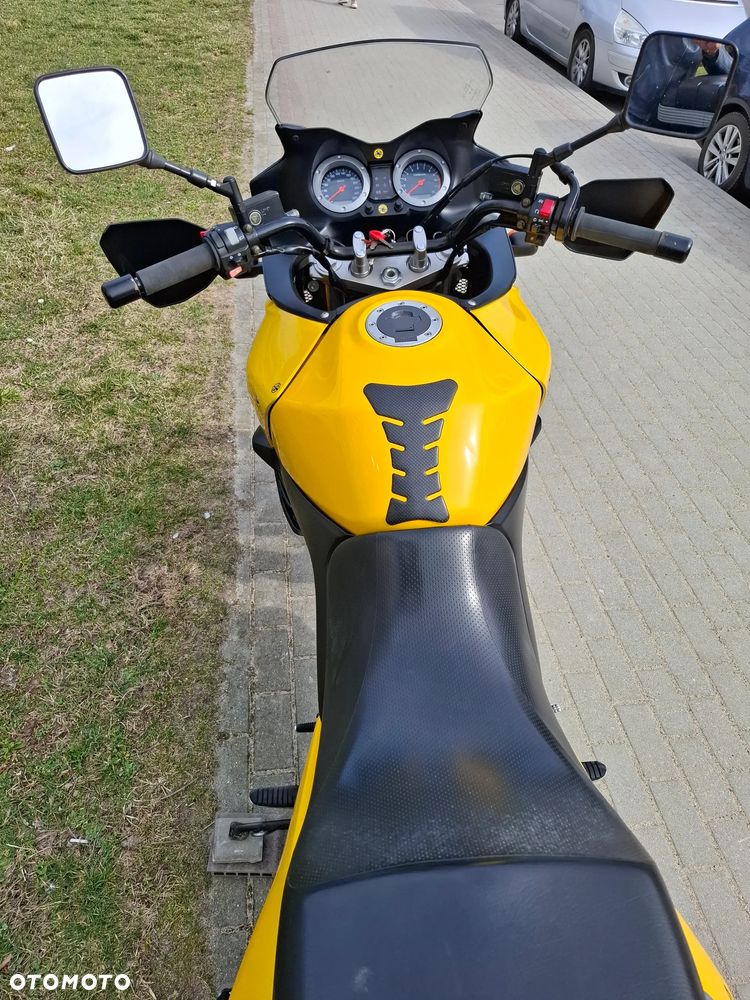 Suzuki V-STROM - 33