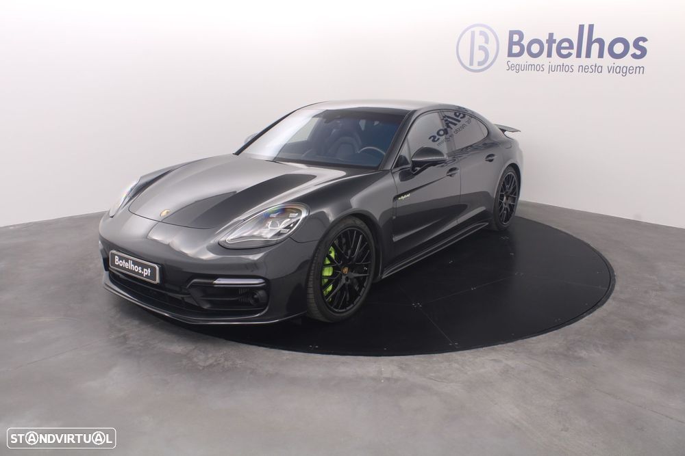 Porsche Panamera - 3