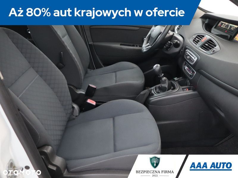 Renault Grand Scenic - 11