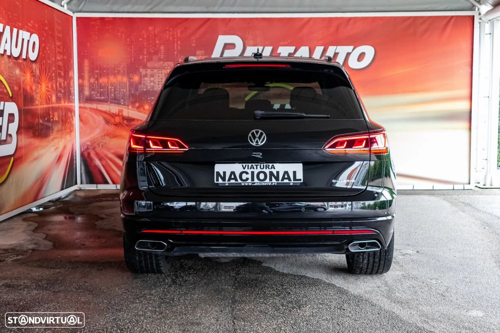 VW Touareg 3.0 TSI e-Hybrid R - 6