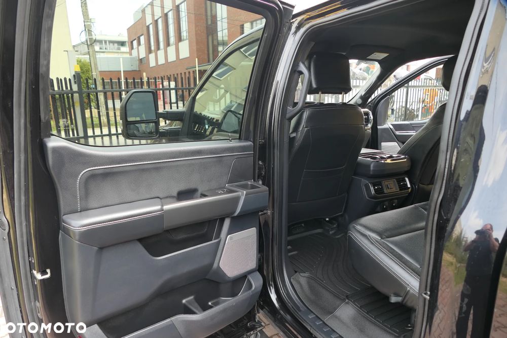 Ford F150 - 32