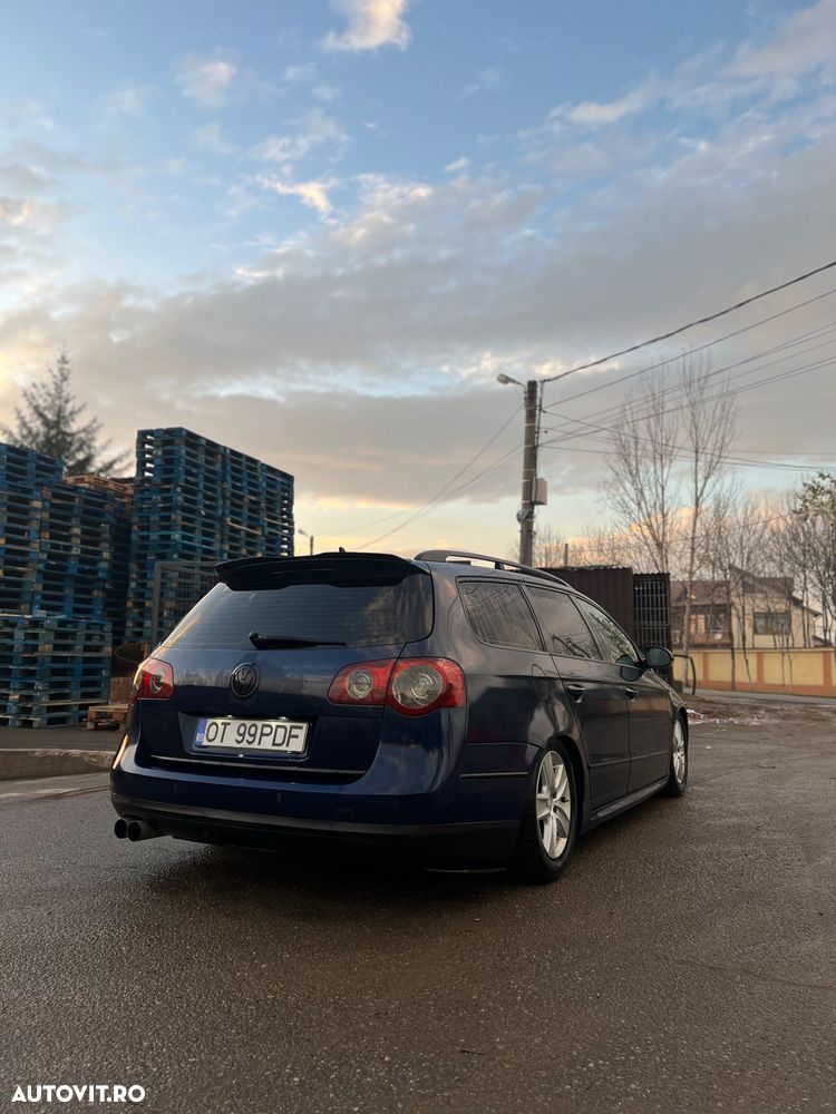 Volkswagen Passat Variant 2.0 TDI BlueMotion Technology R-Line - 3