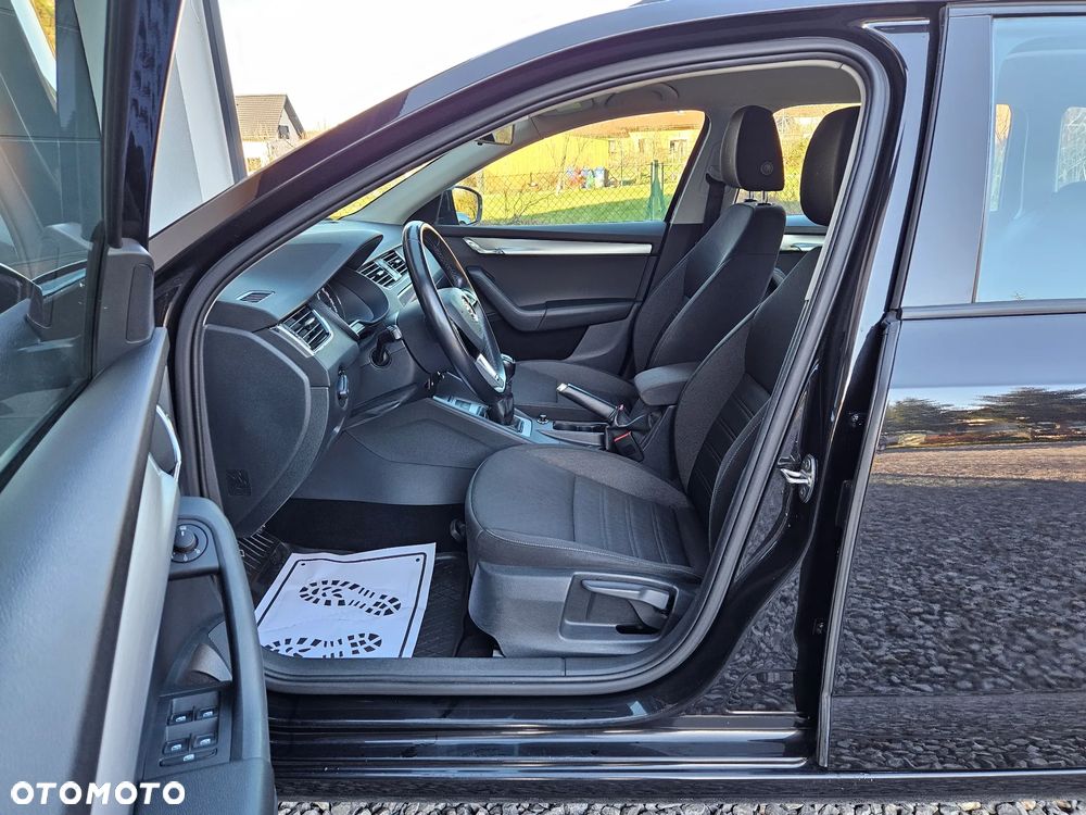 Skoda Octavia 1.6 TDI Ambition - 12