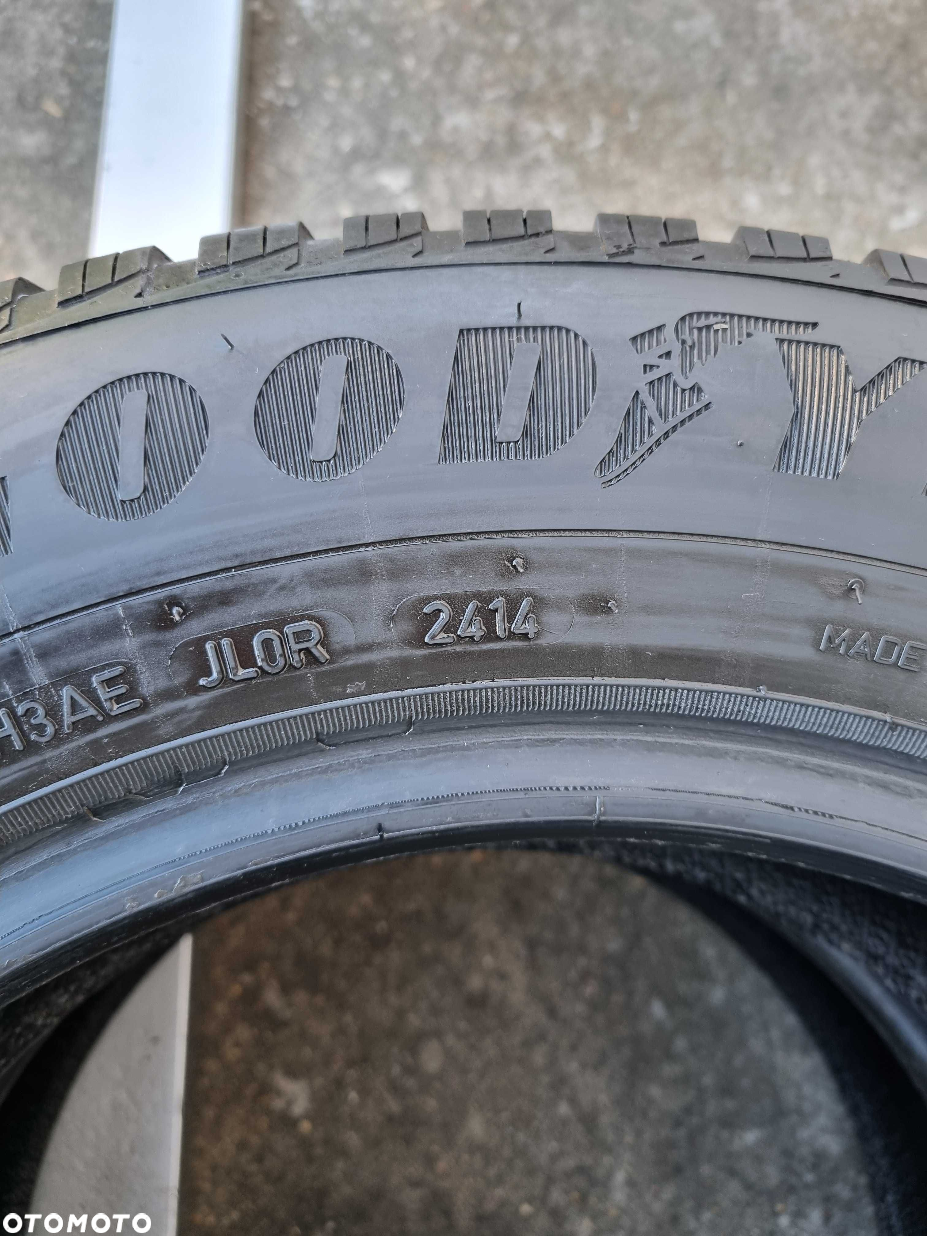 Opony zimowe GOODYEAR UltraGrip 9 195/65 R15 91T KOMPLET P360 - 7