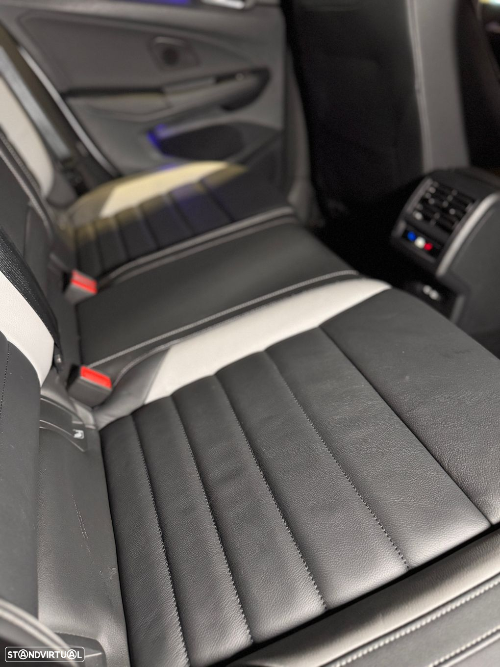VW Golf 2.0 TDI GTD DSG - 47