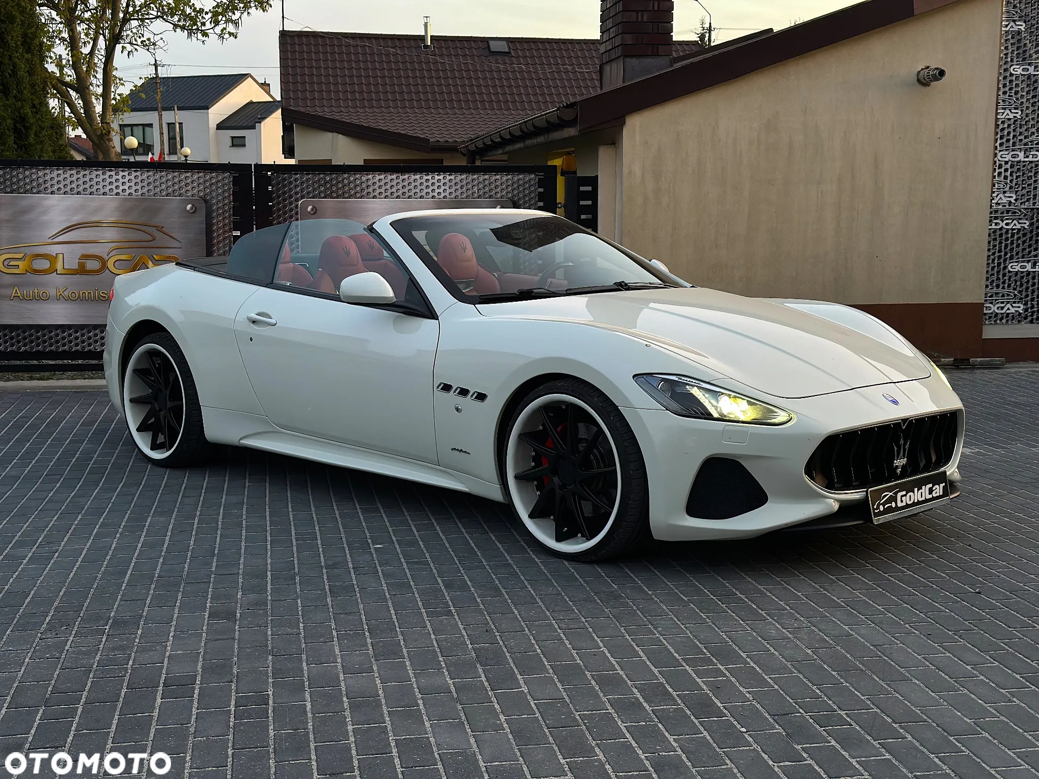 Maserati GranTurismo S - 24