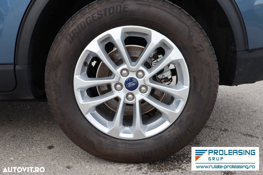 Ford Kuga - 7