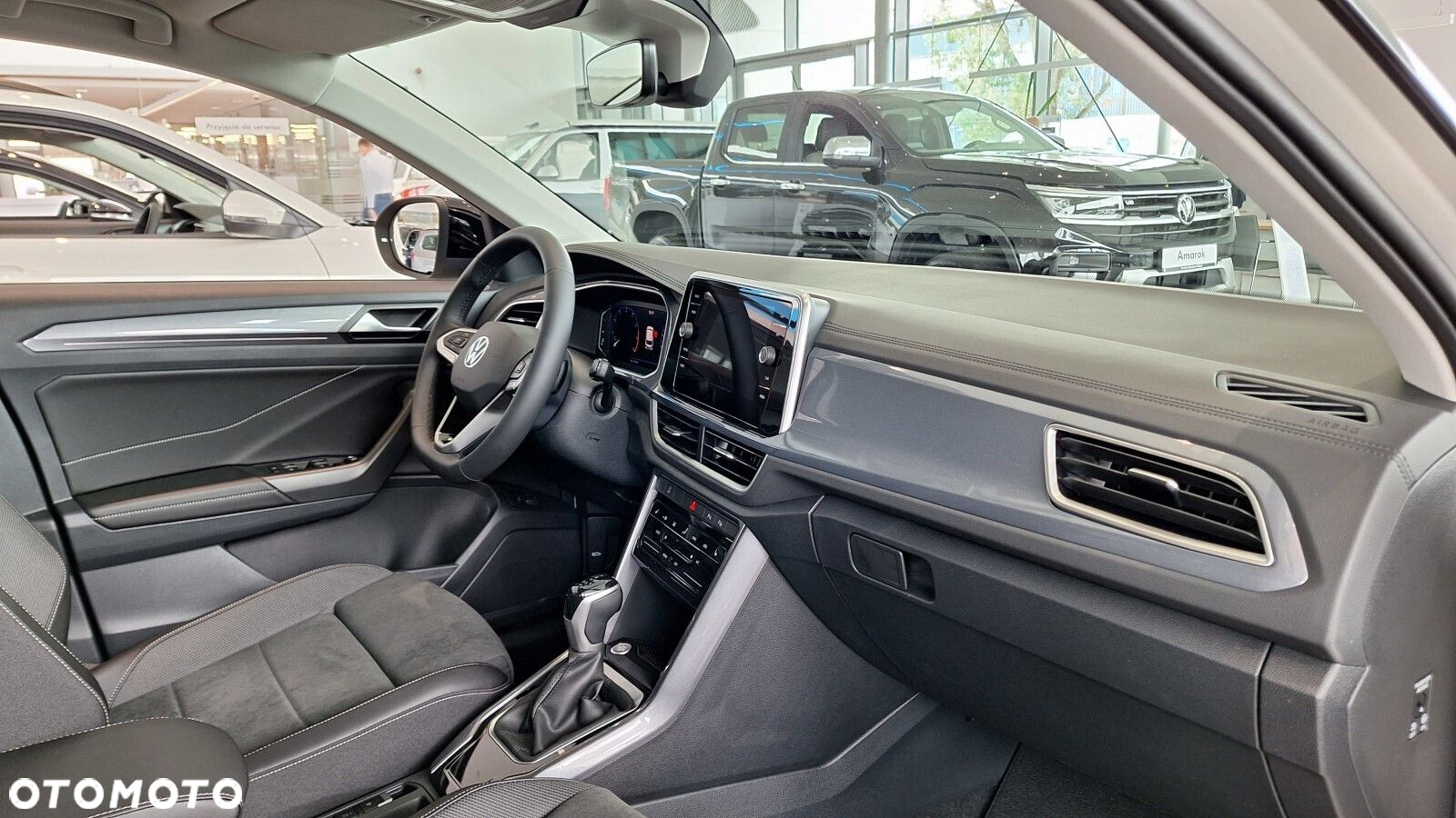 Volkswagen T-Roc - 23