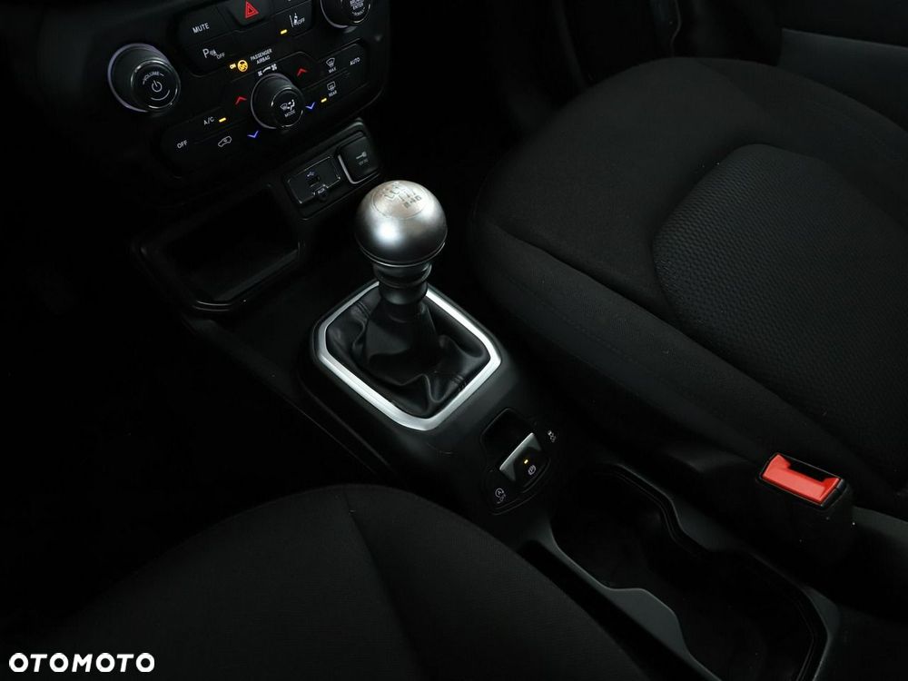 Jeep Renegade 1.0 T-GDI Longitude - 31