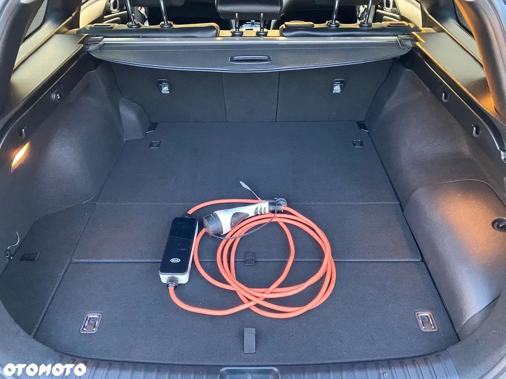 Kia Ceed SW 1.6 GDI DCT OPF Plug-in-Hybrid Spirit - 40