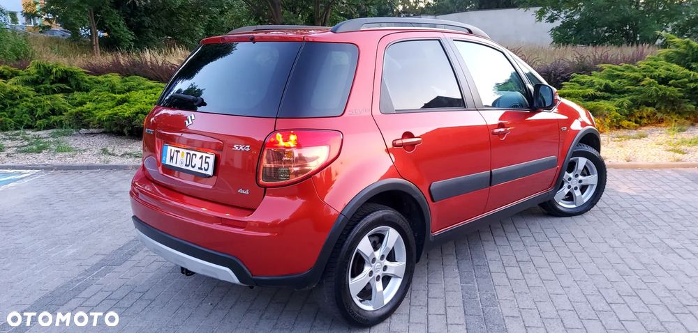 Suzuki SX4 2.0 DDiS 4x4 Style - 14