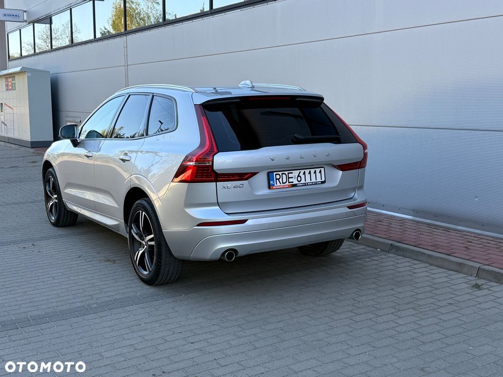 Volvo XC 60 B4 D Geartronic Momentum Pro - 18