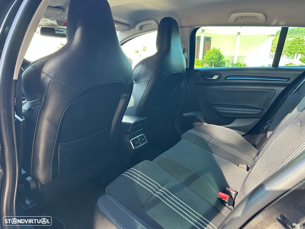 Renault Mégane Sport Tourer 1.3 TCe GT Line EDC - 17