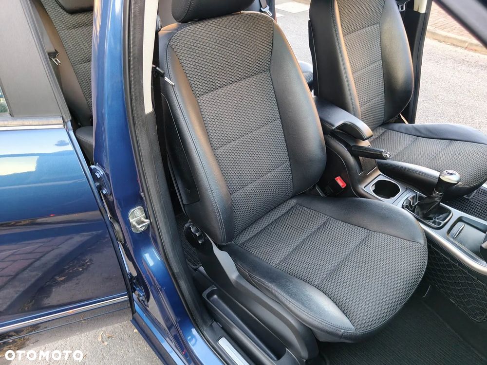 Mercedes-Benz Klasa B 180 CDI DPF SPORT EDITION - 20