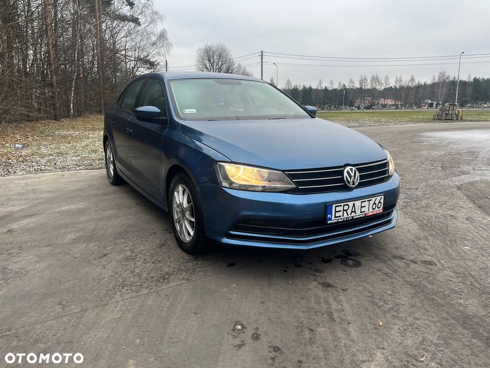 Volkswagen Jetta - 6