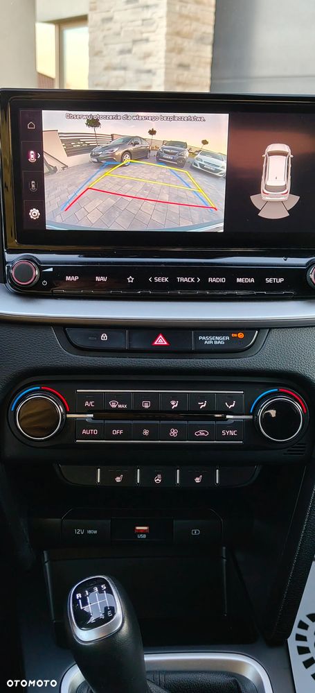 Kia Ceed ver-1-6-crdi-mhev-business-line - 23