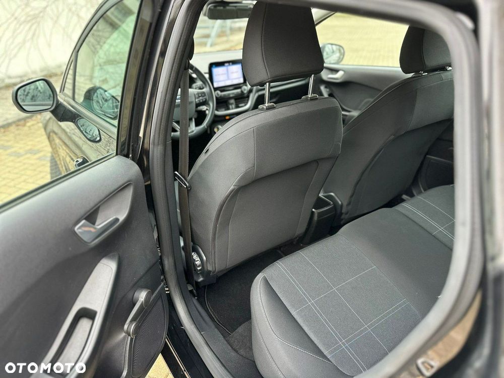 Ford Fiesta - 18