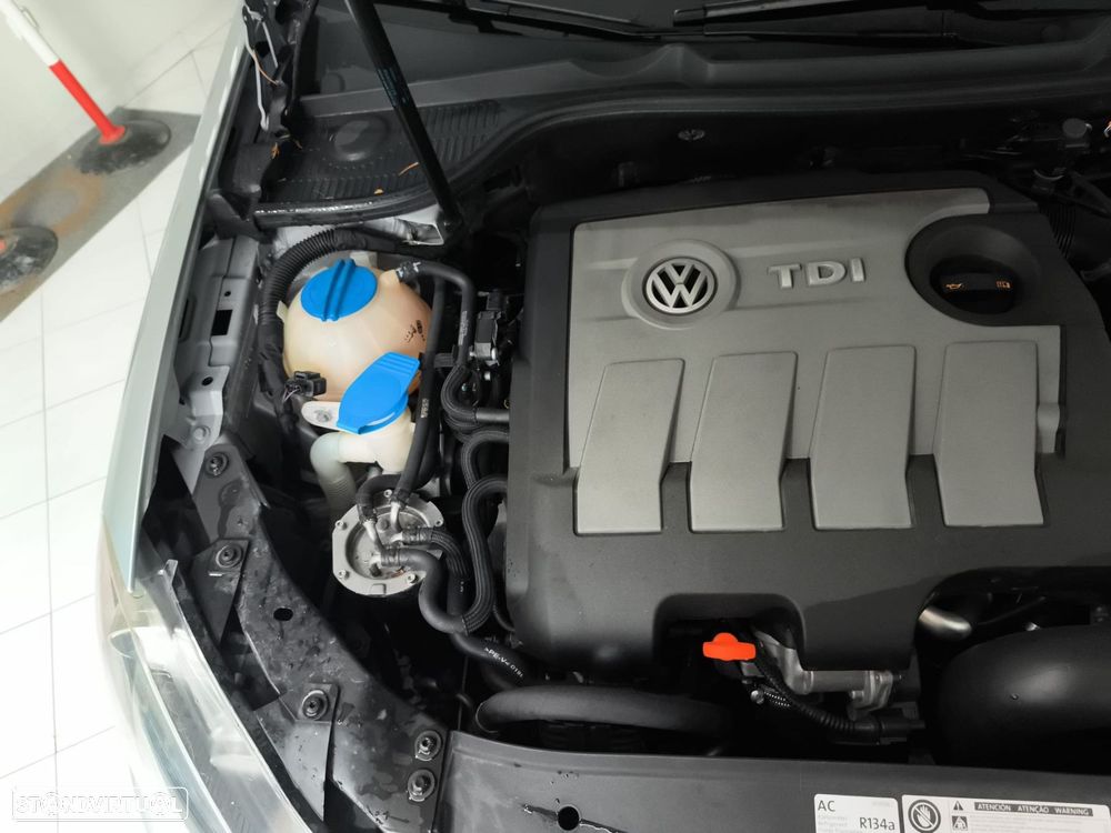 VW Golf Cabriolet 1.6 TDi BlueMotion - 10