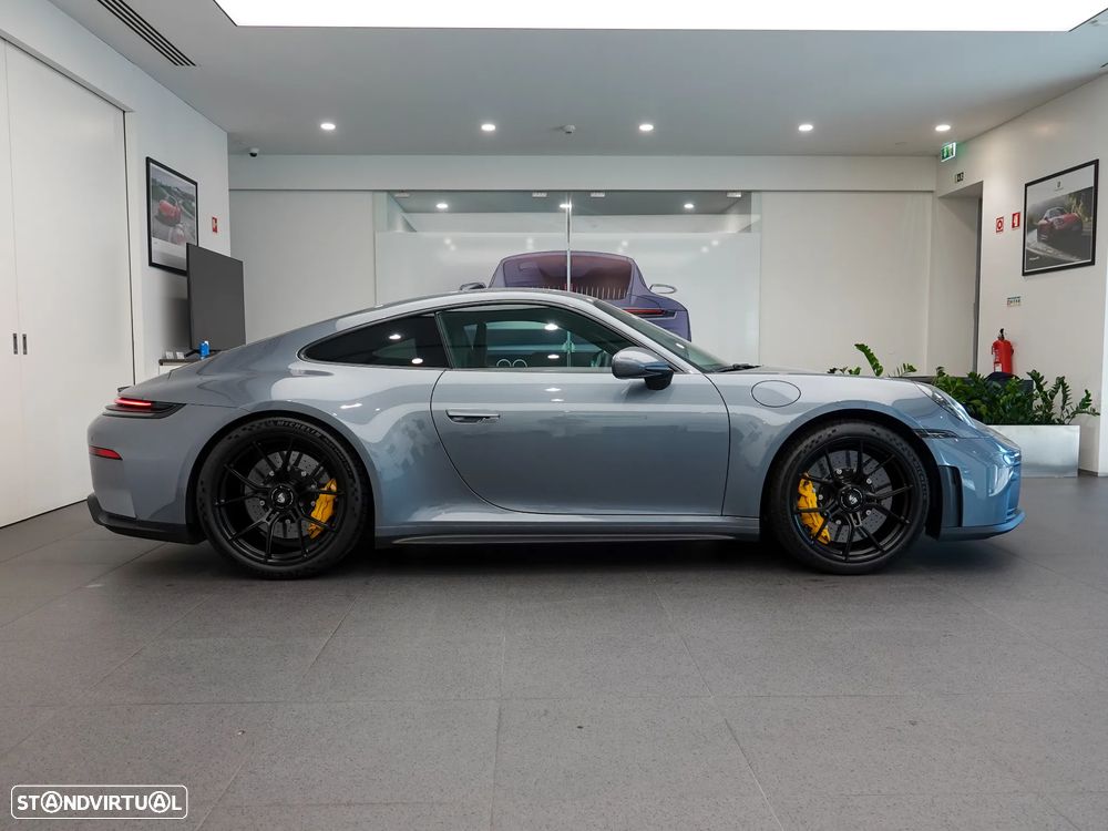 Porsche 911 (992) GT3 Touring Package PDK - 8