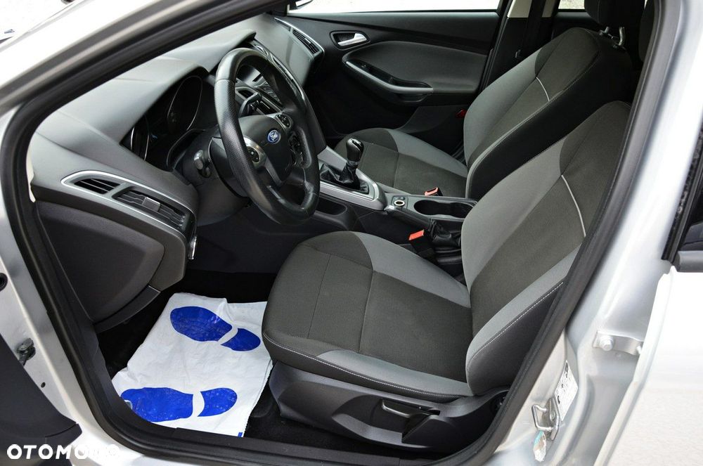 Ford Focus 1.6 TI-VCT Champions Edition - 27