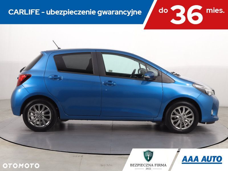 Toyota Yaris - 8