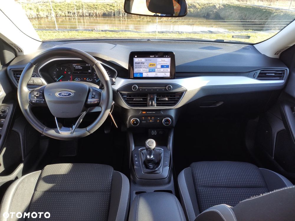 Ford Focus 1.0 EcoBoost Connected - 20