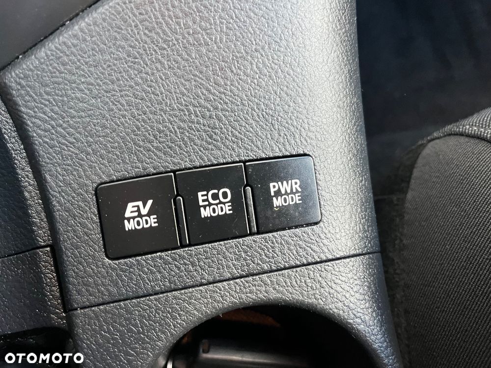 Toyota Auris 1.8 HSD Luna - 13