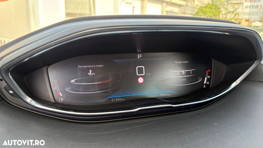 Peugeot 5008 - 12