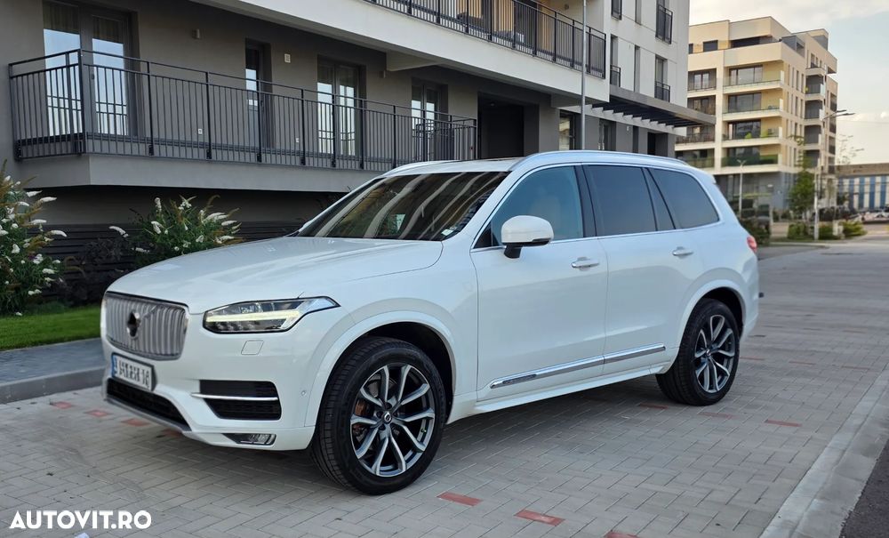 Volvo XC 90 D5 AWD Geartronic Inscription - 4