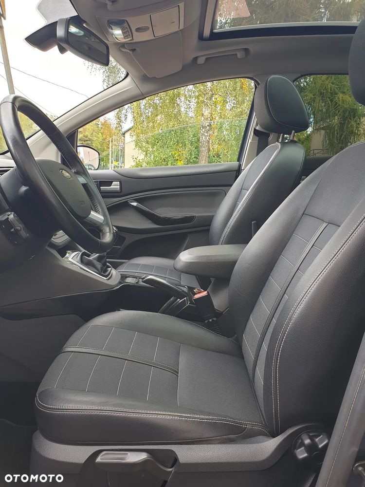 Ford Kuga 2.0 TDCi Titanium S - 23