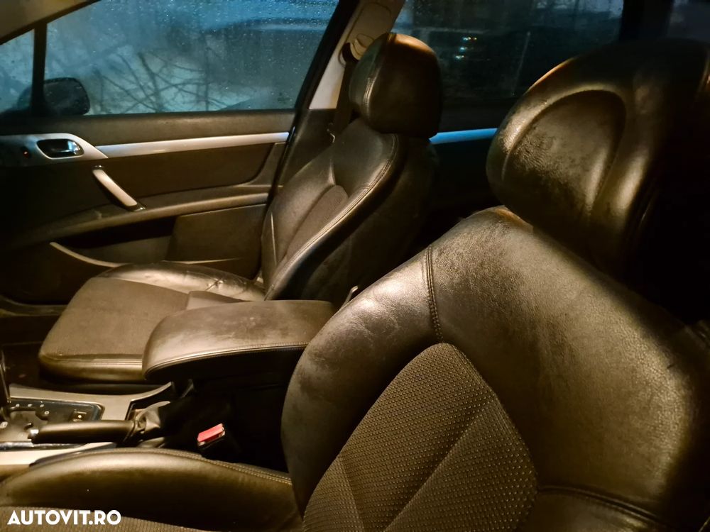 Peugeot 407 SW 2.0HDi ST Sport FAP Aut - 25