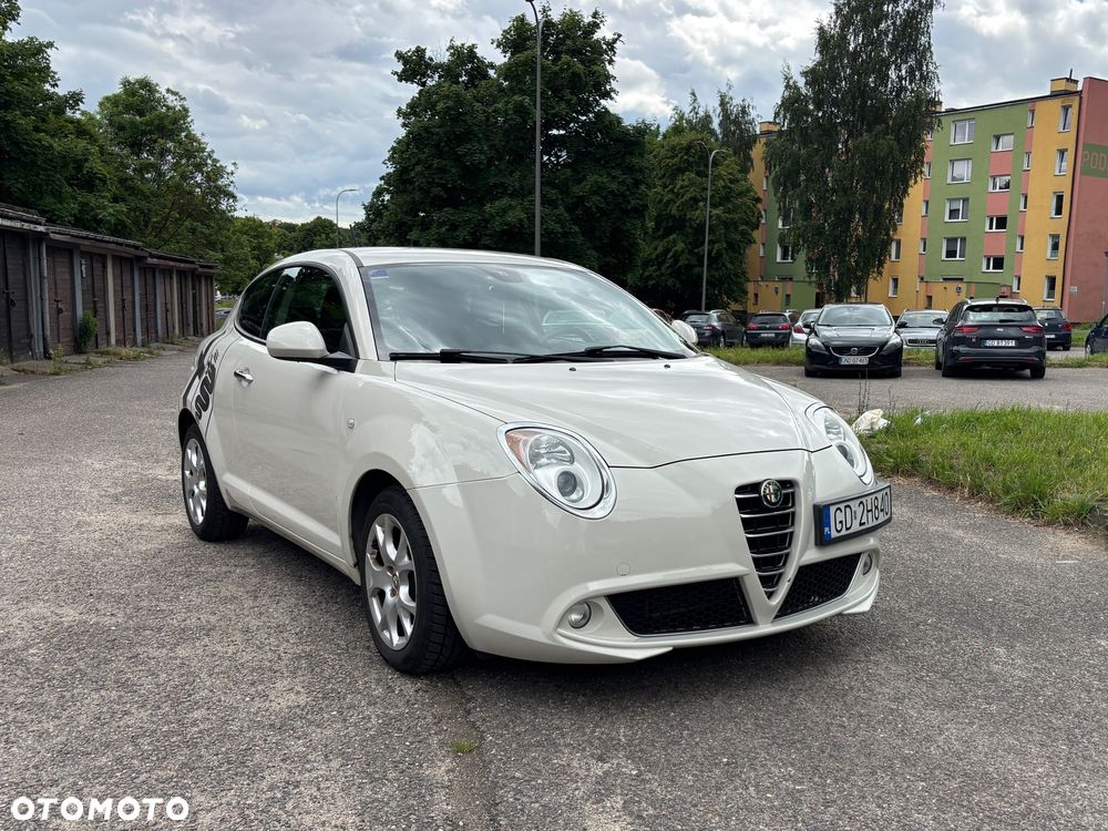 Alfa Romeo Mito 1.4 MultiAir Distinctive - 1