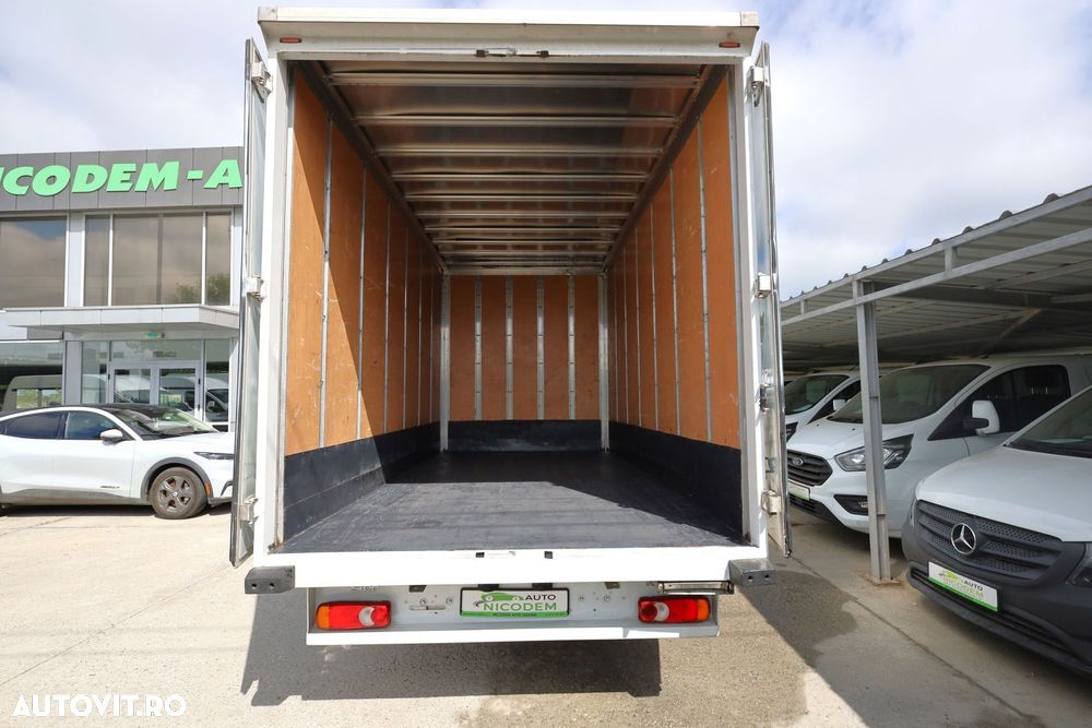 Renault Master - 11