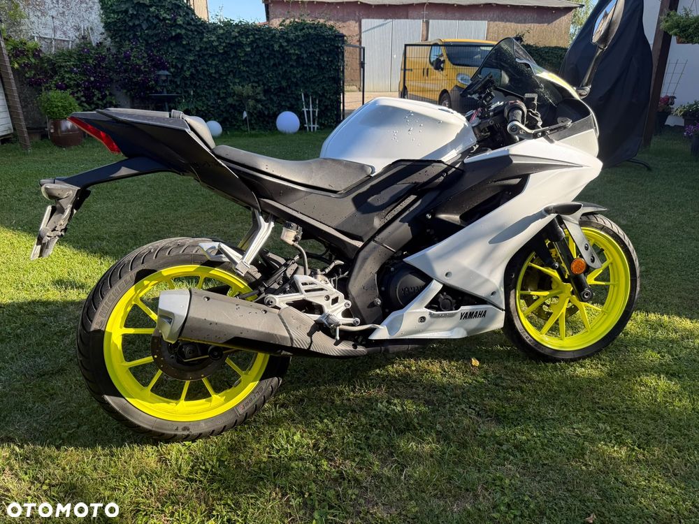Yamaha YZF - 2