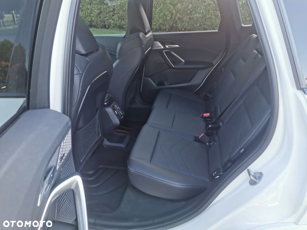BMW X1 - 10