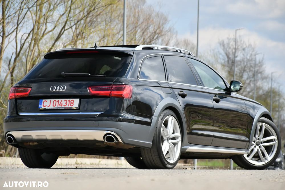 Audi A6 Allroad 3.0 TDI S tronic - 24